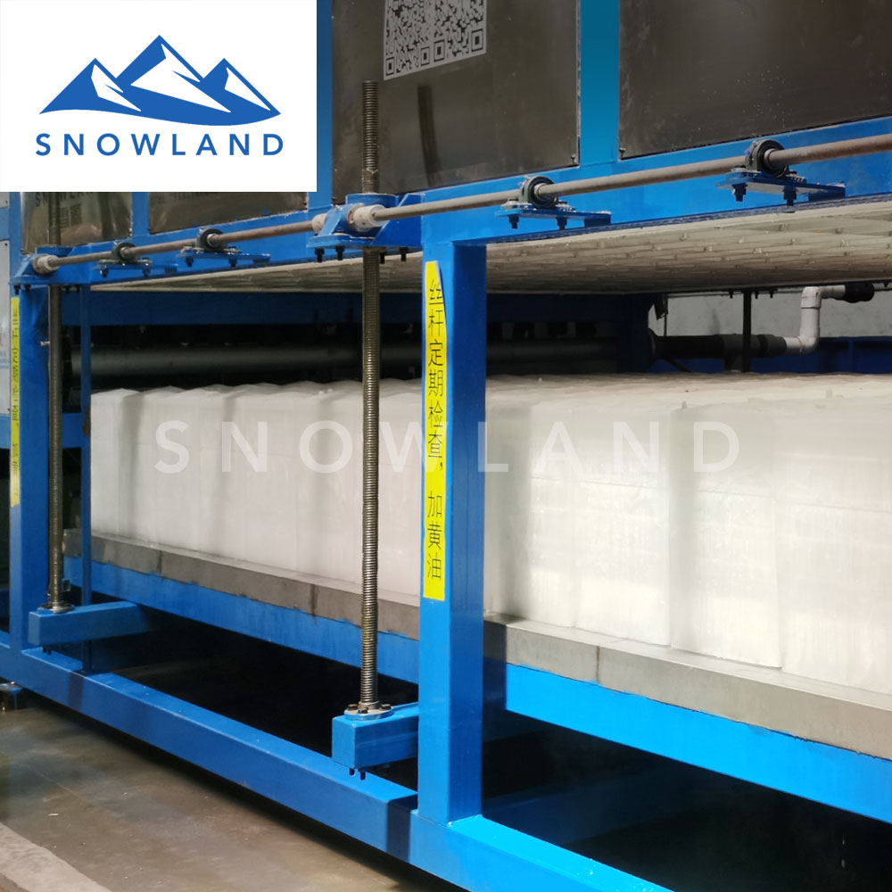   新雪制冰机 造冰设备 直冷式块冰机 冰砖机 国内品牌制冰机 专业定制生产  集研发、生产，安装于一体 售后完善